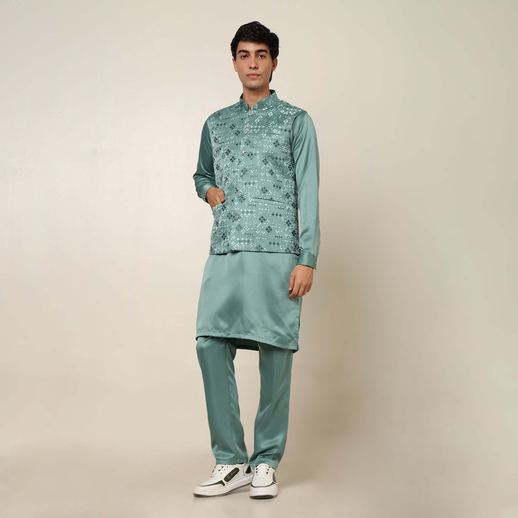 Nehru jacket with green kurta hotsell