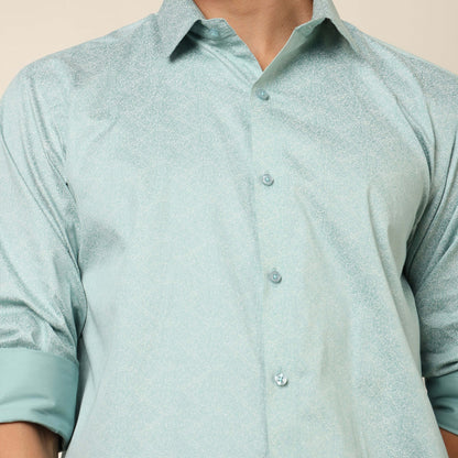 Comfy & Casual Sea Green Cotton Satin Printed Shirt. Regular Fit, Long Sleeves. Perfect Pool Party, Brunches, After Party, Date Night & Travel Shirt. Brand- Crease India