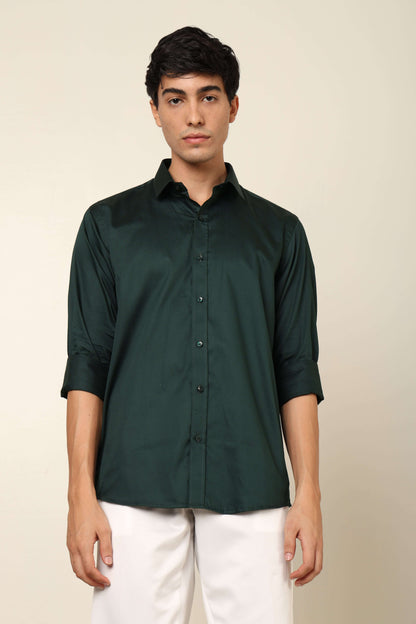 Comfy & Casual Green Cotton Satin Shirt. Regular Fit, Long Sleeves. Perfect Pool Party, Brunches, After Party, Date Night & Travel Shirt. Brand- Crease India