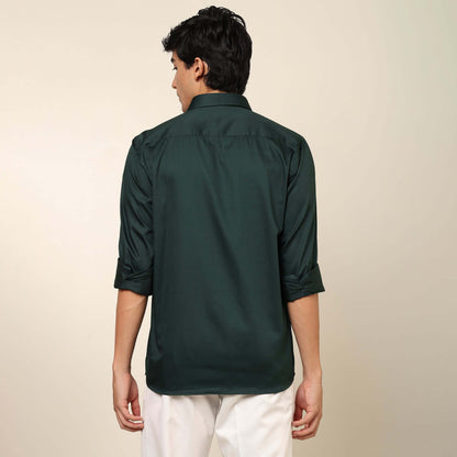 Comfy & Casual Green Cotton Satin Shirt. Regular Fit, Long Sleeves. Perfect Pool Party, Brunches, After Party, Date Night & Travel Shirt. Brand- Crease India