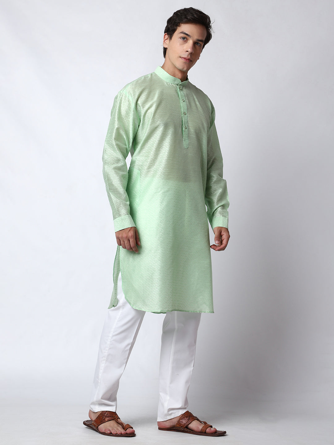 Green Silk Kurta for Men, perfect for Indian wedding functions, festivals, casual outings, office ethnic day wear, and other occasions. Shop this jacquard silk kurta for male on Crease India Website.