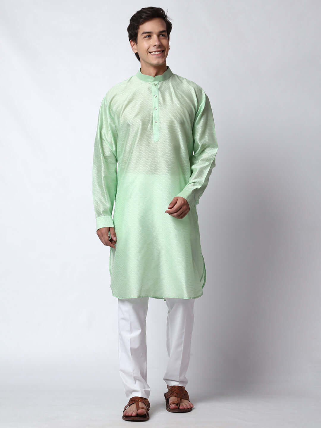 Green Silk Kurta for Men, perfect for Indian wedding functions, festivals, casual outings, office ethnic day wear, and other occasions. Shop this jacquard silk kurta for male on Crease India Website.