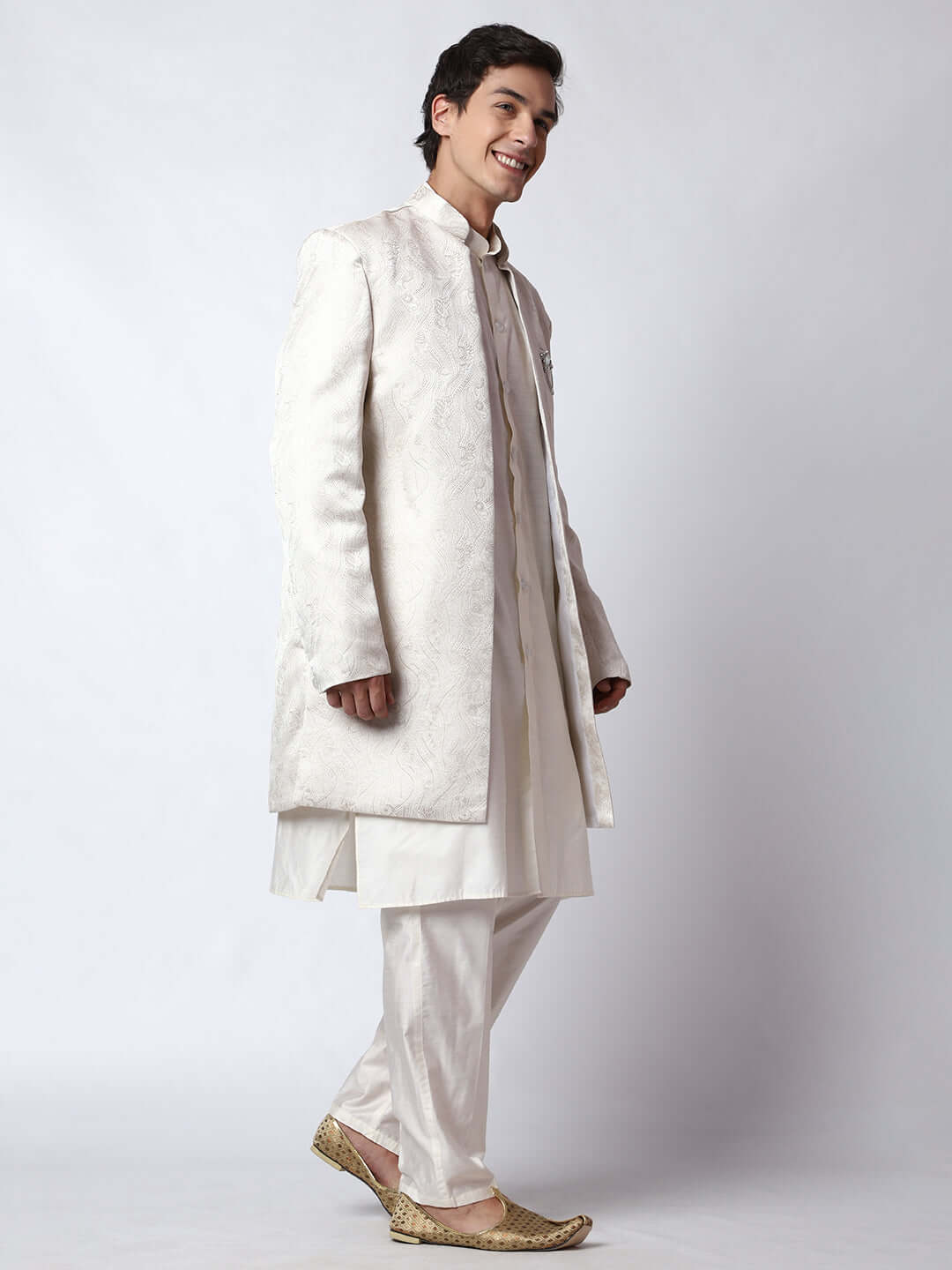 Off White Indo Western Dress for men which is made up of cotton silk with jacquard design, perfect for Indian weddings. Shop this mens indo western dress from Crease India website.